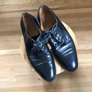 Gucci Leather Lace-up Shoe